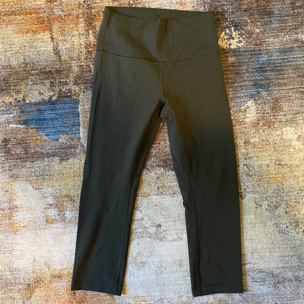 Lululemon Wunder Under Crop (Hi-Rise) *Full-On Luxtreme 21"
